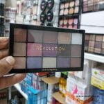 پالت سایه رولوشن عمده، نماینده برند رولوشن