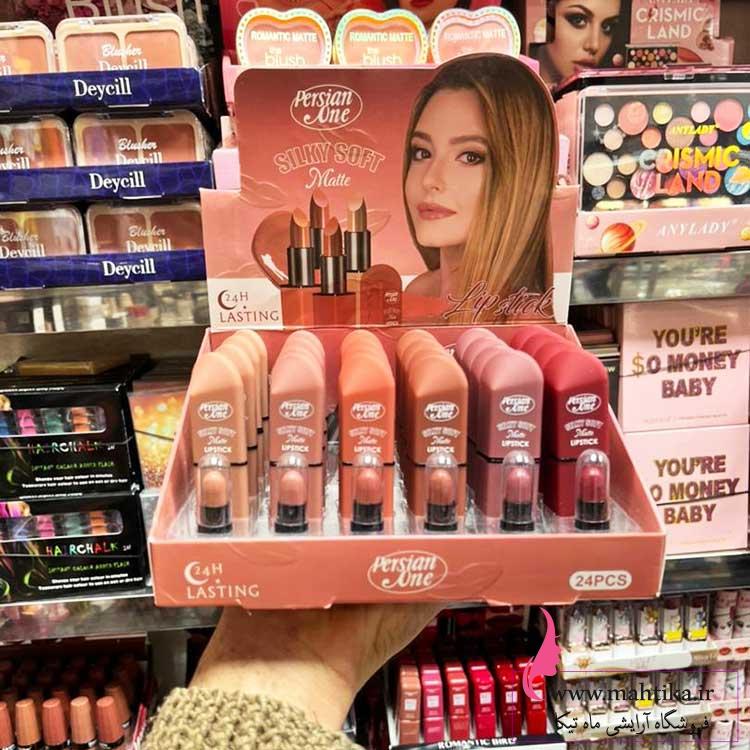 مات رژلب عمده | رژ جامد همراه با تستر