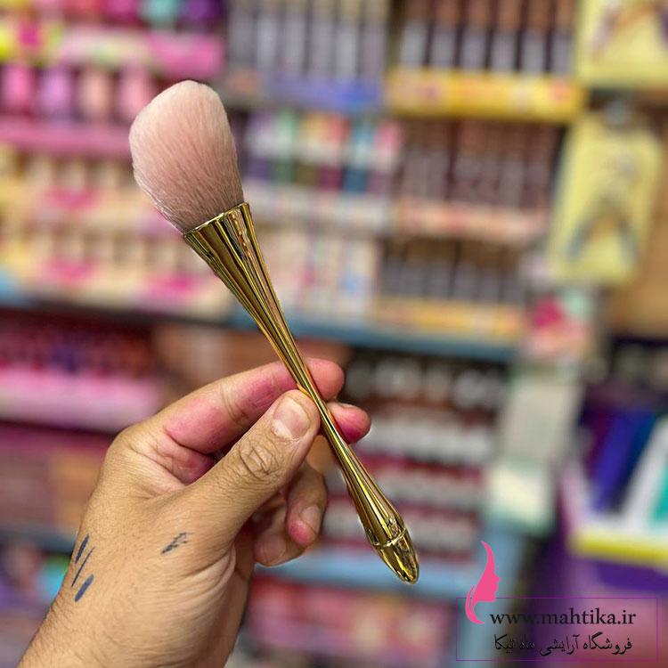 براش-اصلی-لاکچرییی براش عمده و لاکچری مناسب رژ گونه و پنکک