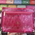 تولیدی کیف آرایشی عمده فانتزی مدل لویی ویتون👜 - Image 3