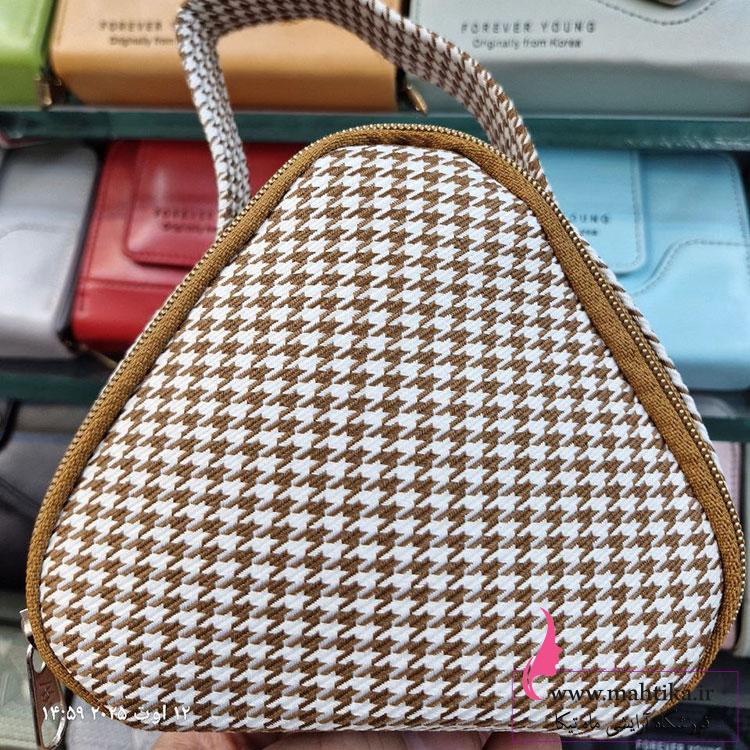 مثلثی-قهوه-ای کیف لوازم آرایش جادار قیمت عمده کیفیت عالی