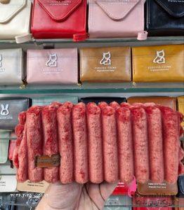 photo 5796649156343434248 y 1