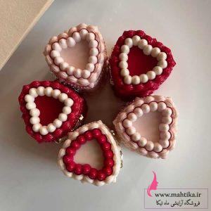 بالم رژ فانتزی طرح کیک توت‌فرنگی | ۶ رنگ مات و بسته‌بندی یونیک: