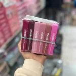 لیپ گلاس حجم‌دهنده رود Rhode | درخشش لب با فرمول پپتیدی