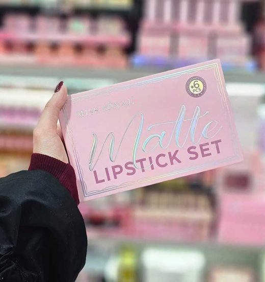 پک رژ فانتزی Miss Royal با ماسک لب هدیه | انتخاب پرفروش فروشندگان حرفه‌ای